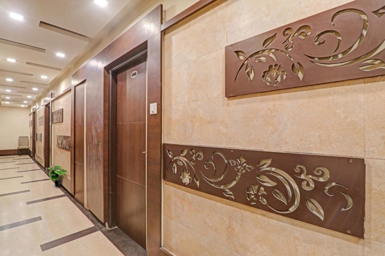 Townhouse 1182 Hotel Tirupati Galaxy Kanpur Zewnętrze zdjęcie