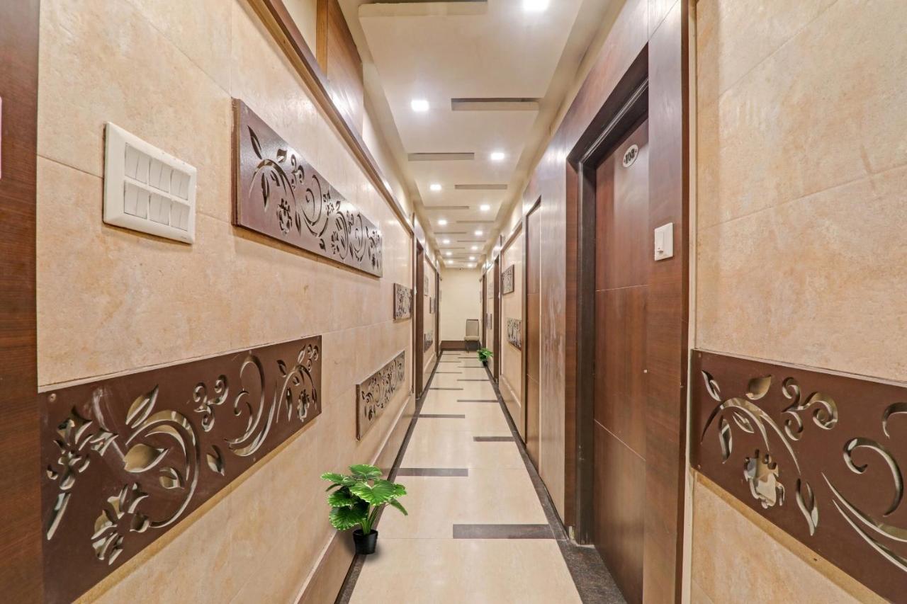Townhouse 1182 Hotel Tirupati Galaxy Kanpur Zewnętrze zdjęcie