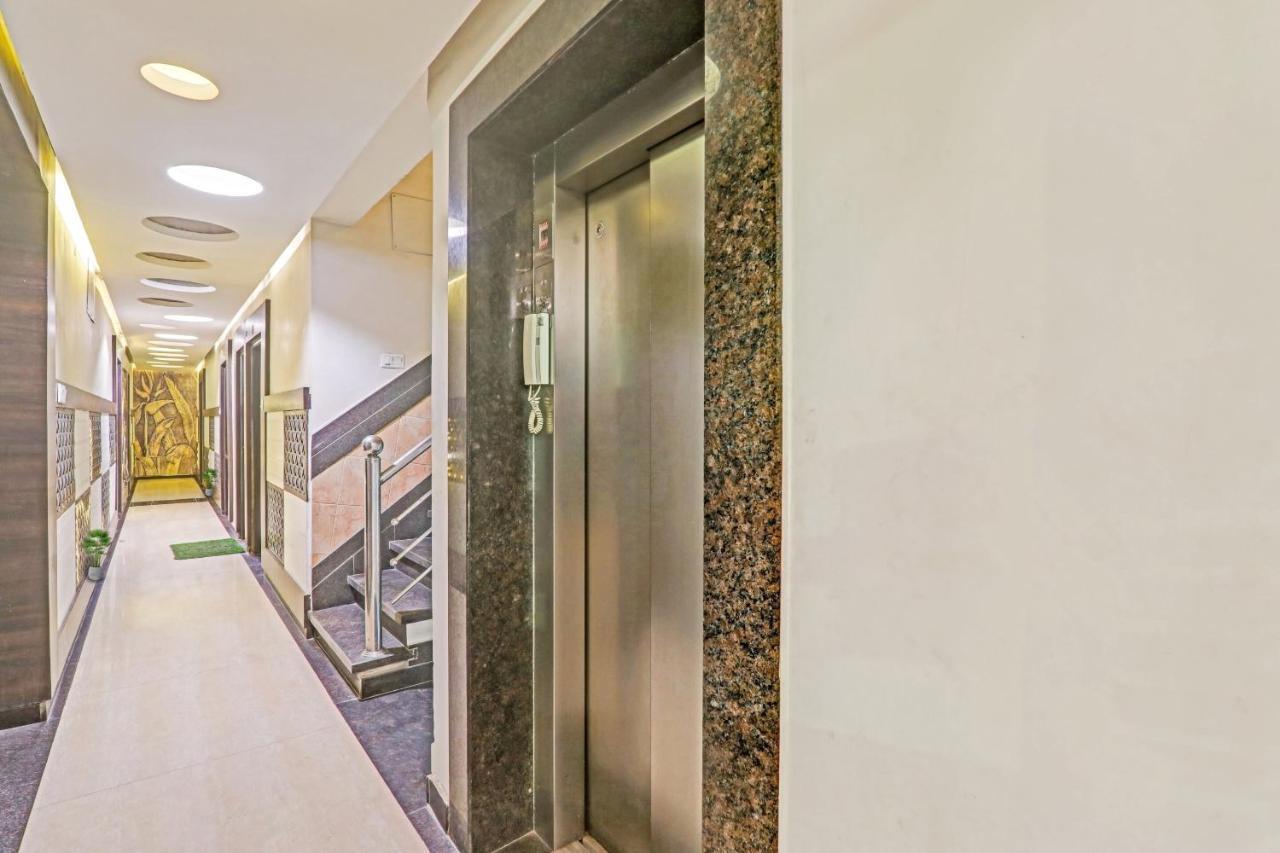 Townhouse 1182 Hotel Tirupati Galaxy Kanpur Zewnętrze zdjęcie