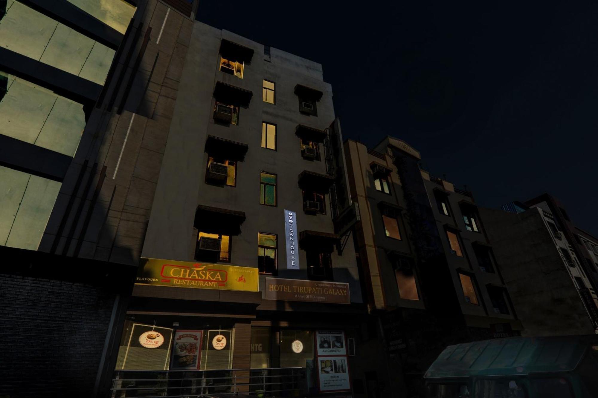 Townhouse 1182 Hotel Tirupati Galaxy Kanpur Zewnętrze zdjęcie